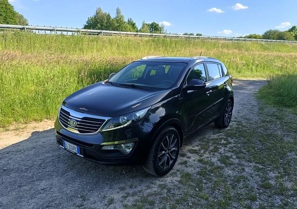 Kia Sportage cena 39900 przebieg: 219000, rok produkcji 2012 z Góra małe 352